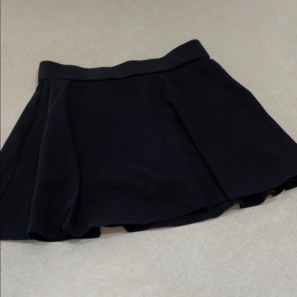 TG skort